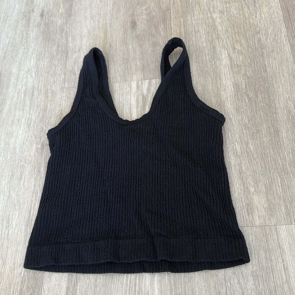Black Urban Outfitters Tank Top - Picture 3 of 3
